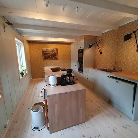 Holiday home Fagerstrand, Storhytte Ved Bygdin I Jotunheimen *