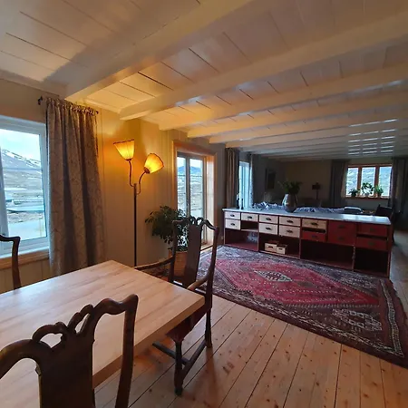 Fagerstrand, Storhytte Ved Bygdin I Jotunheimen
