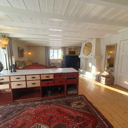 Holiday home Fagerstrand, Storhytte Ved Bygdin I Jotunheimen Beitostolen