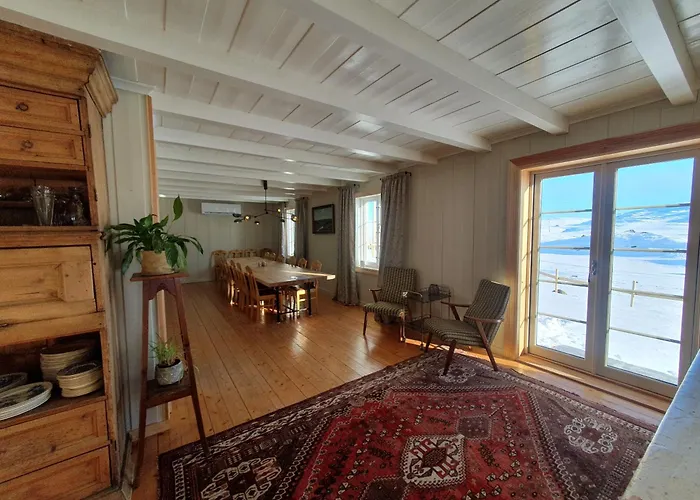 Fagerstrand, Storhytte Ved Bygdin I Jotunheimen Feriehus