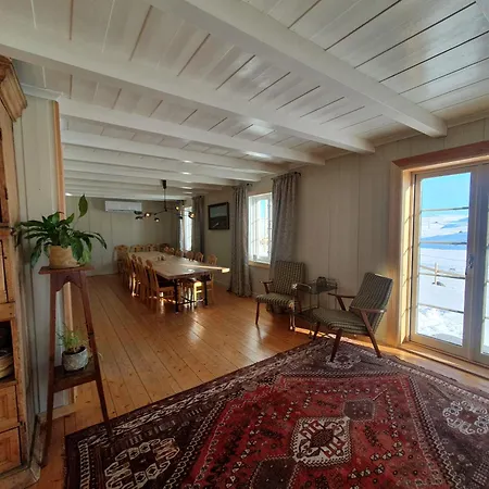 Fagerstrand, Storhytte Ved Bygdin I Jotunheimen Feriehus